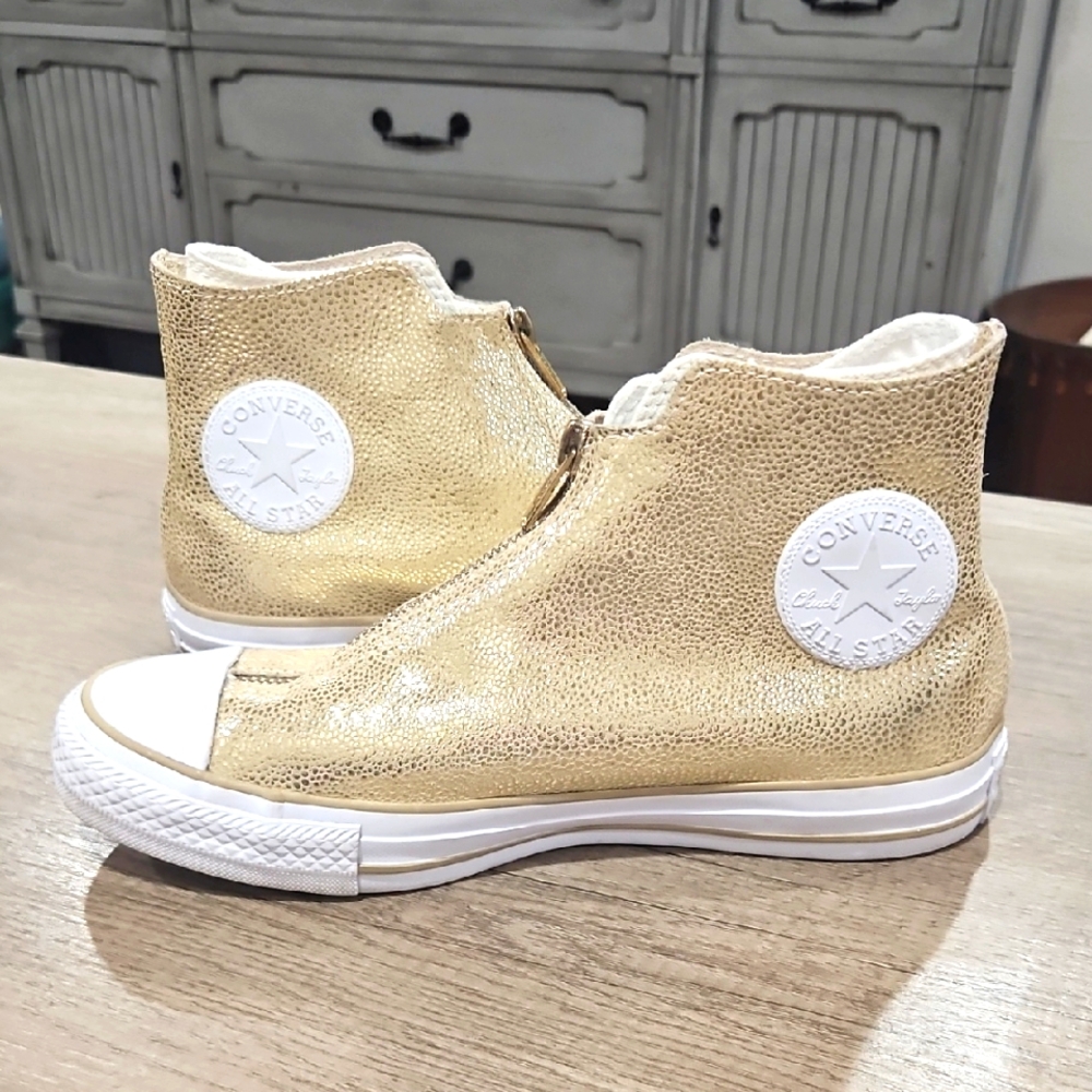 Converse CTAS Classic Shroud Hi Gold Metallic Pebble Grain Leather 7M